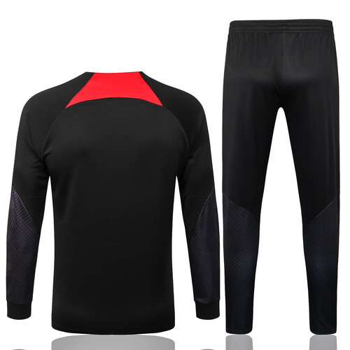 Լիվերպուլի 2022/23 սև սպորտային համազգեստ