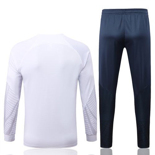 ՊՍԺ-ի 2022/23 սպիտակ սպորտային համազգեստ