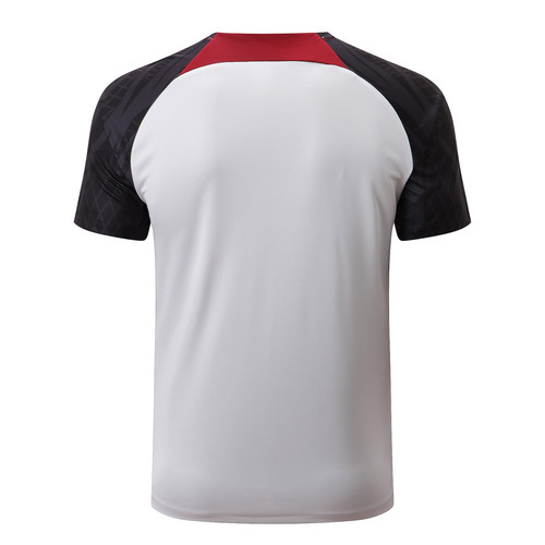 Լիվերպուլի 2022/23 մրցաշրջանի մոխրագույն շապիկ