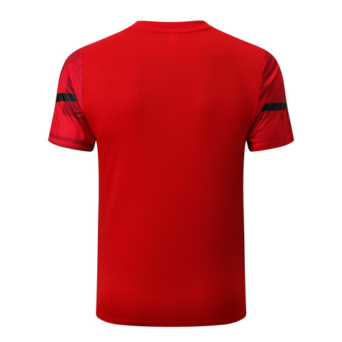 Միլանի 2022/23 մրցաշրջանի կարմիր շապիկ