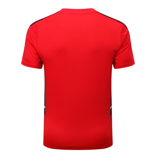 Մանչեսթեր Յունայթեդի 2022/23 մրցաշրջանի կարմիր շապիկ