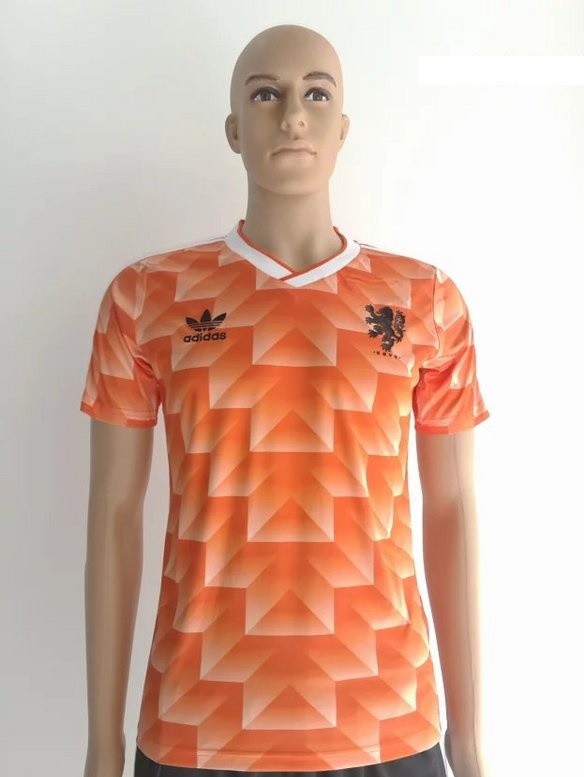 Հոլանդիայի 1988 մրցաշրջանի ռետրո մարզաշապիկ