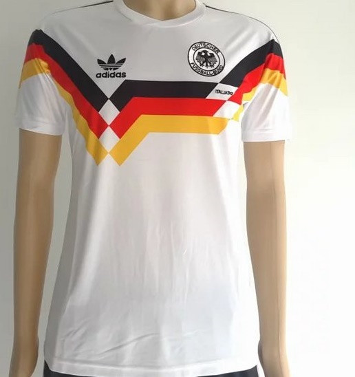 Գերմանիայի 1990 մրցաշրջանի ռետրո մարզաշապիկ