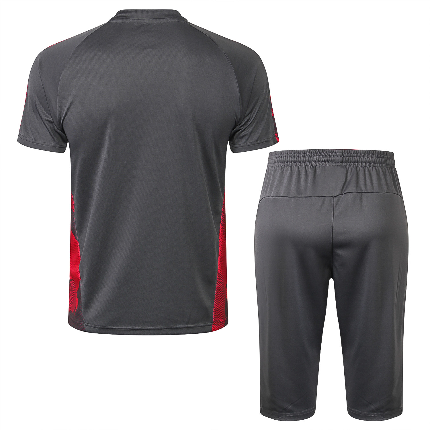 Արսենալի կարմիր մարզումային շապիկ և շորտ