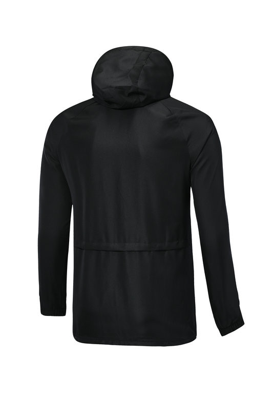 Յուվենտուսի սև բաճկոն