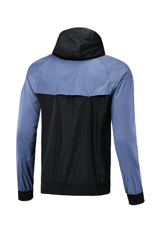 Ինտերի սև բաճկոն