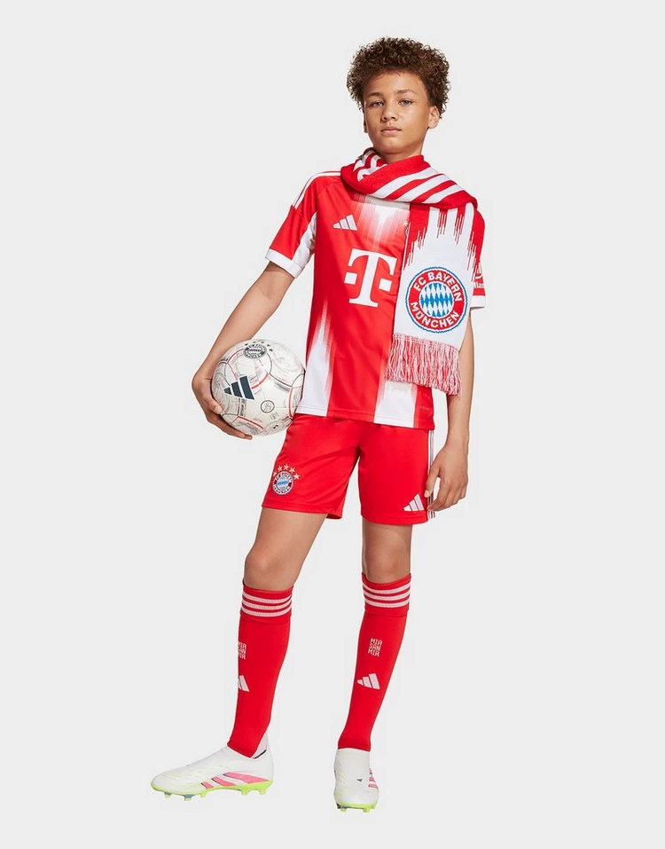 Բավարիայի 2025/26 մրցաշրջանի մանկական տնային մարզաշապիկ